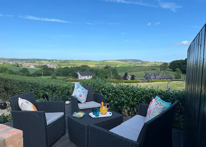 The Cottage At Ashbrook - Charming Country Cottage Near Belfast